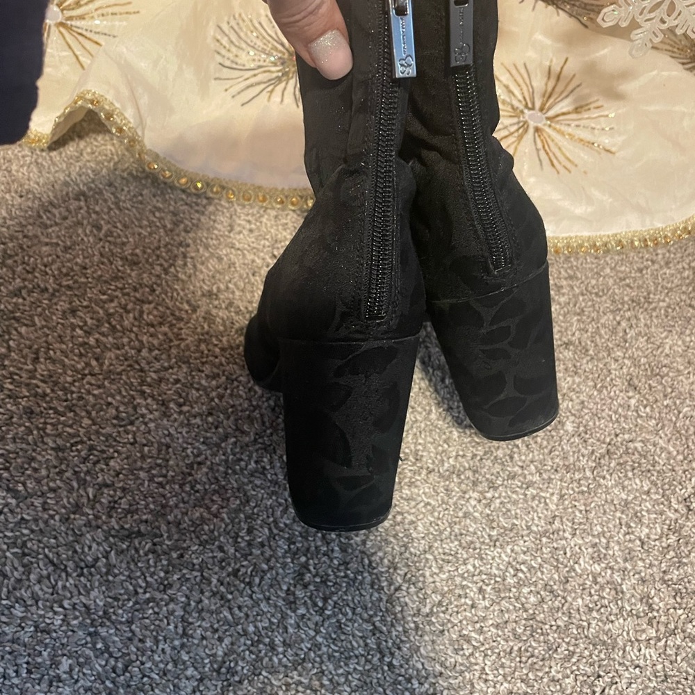 Jessica Simpson boots - Picture 5 of 9